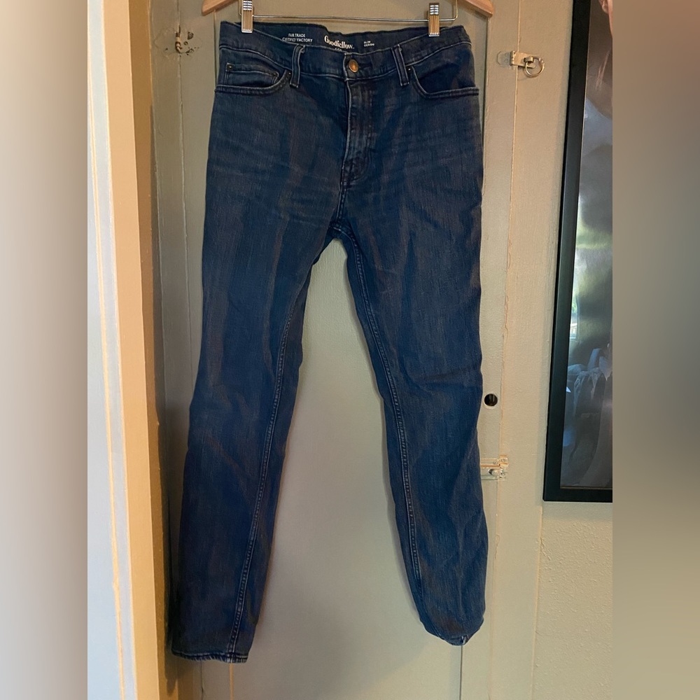 Goodiellow blue jeans 32 x 32 like new